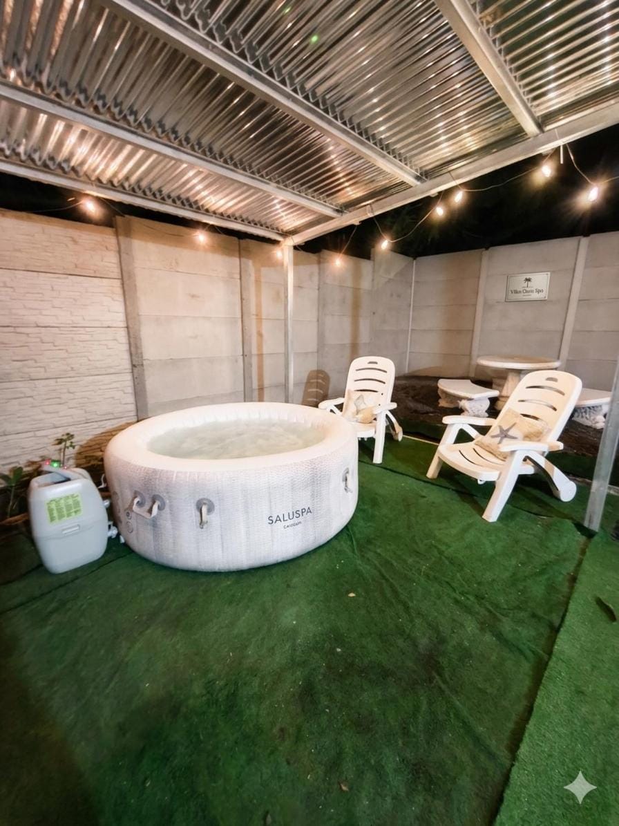 Villa jr 1 Private Jacuzzi near peñon guacalillo Villa in Puntarenas Province