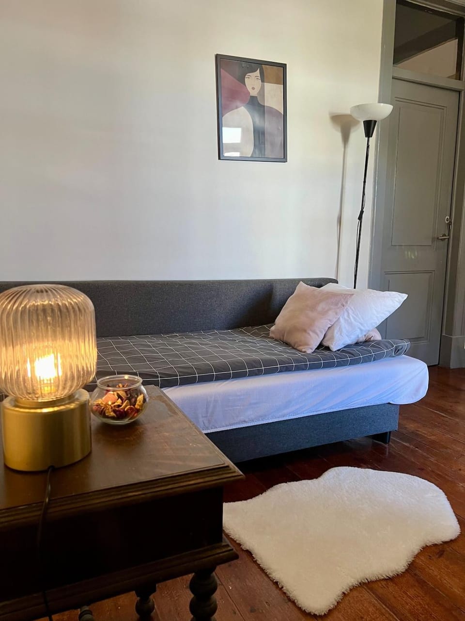 Spacious T4 Central Apartment with Iconic Tram 28 View Apartment in Lisbon