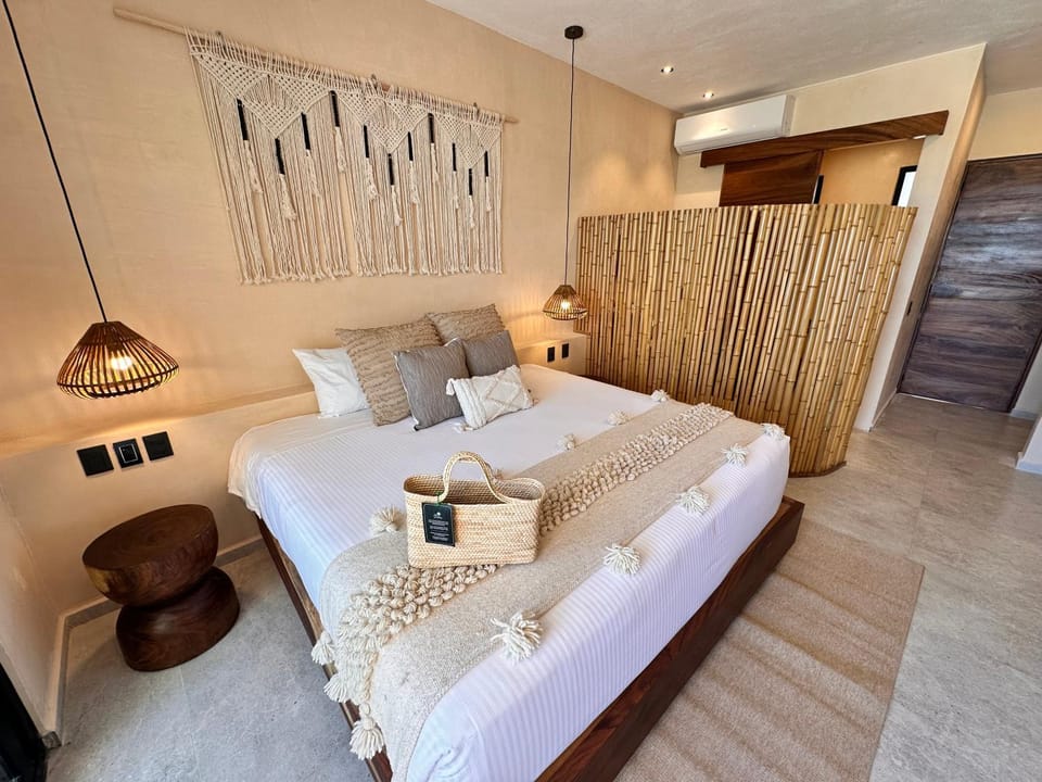 Bed, air conditioner
