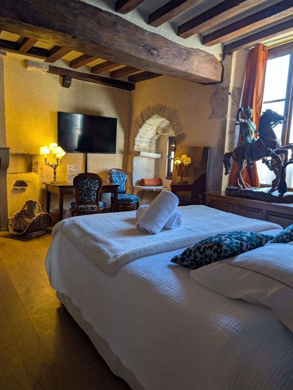 Gite, chambre d hôte L échoppe est belle Bed and Breakfast in Bourgogne-Franche-Comté