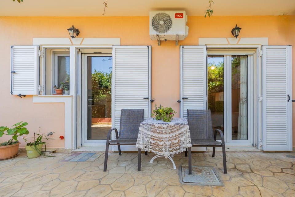 Patio, Balcony/Terrace