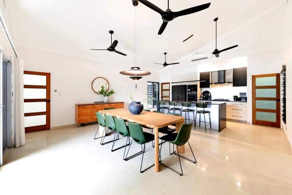 Other, Dining area