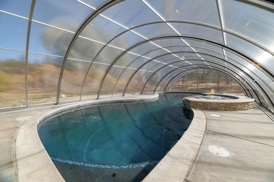 Swimming pool, Swimming pool