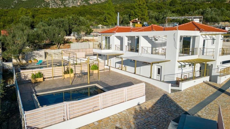 Villa Needa's - Life with private pool Apartment in Messenia