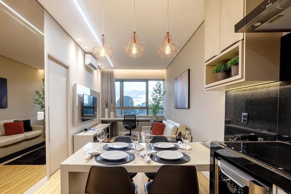 Communal lounge/ TV room, View (from property/room), Living room, Garden view, Landmark view