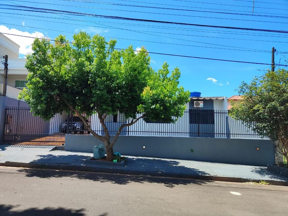 Quarto casal Cianorte Bed and Breakfast in State of Paraná