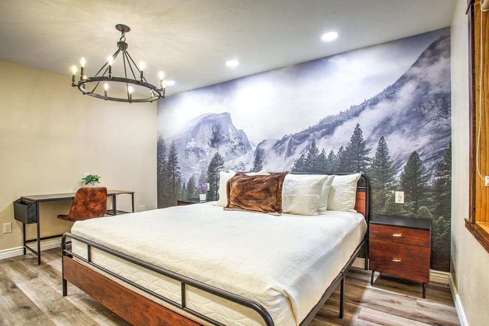 Bed, Bedroom