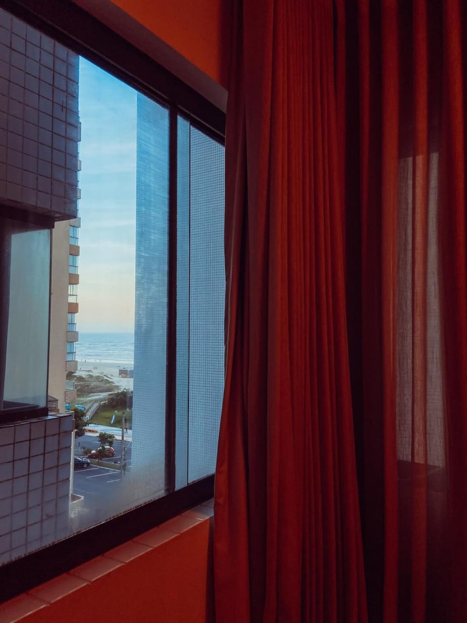 Vista Mar, 1 quadra da praia - 3dorm, bairro nobre Apartment in State of Rio Grande do Sul