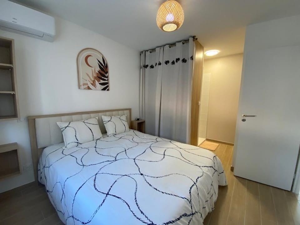 Villa neuve au calme avec jardin, climatisation et Wi-Fi - FR-1-503-182 House in Balaruc-les-Bains