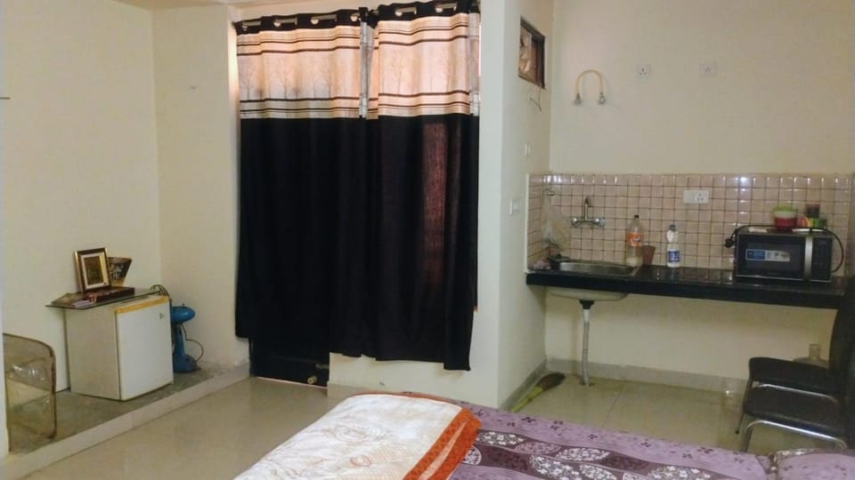 Vrinda stays Apartment in Uttar Pradesh