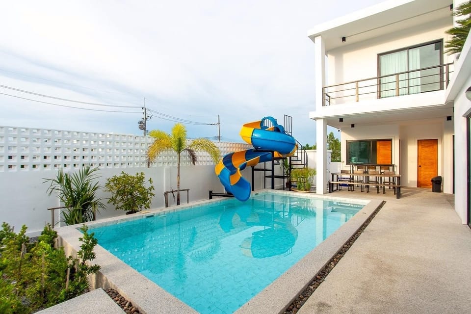 Day, Pool view, Swimming pool