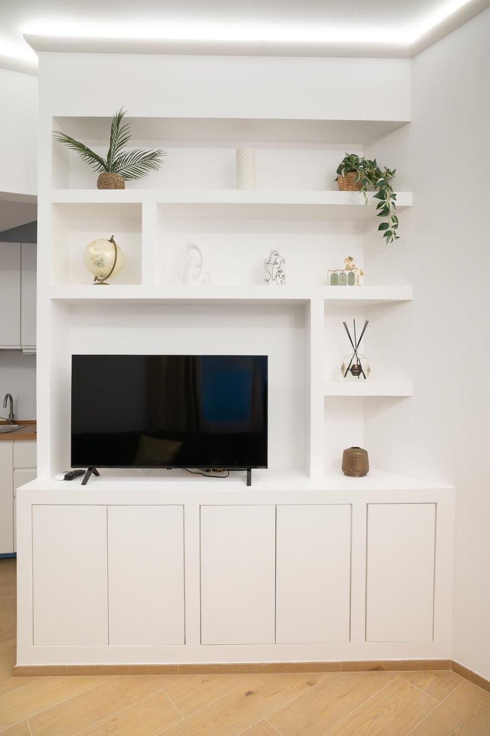 TV and multimedia