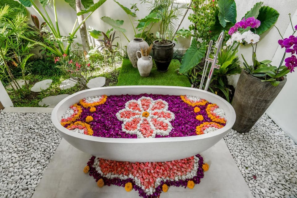 Garden, Bathroom, Garden view, Bath