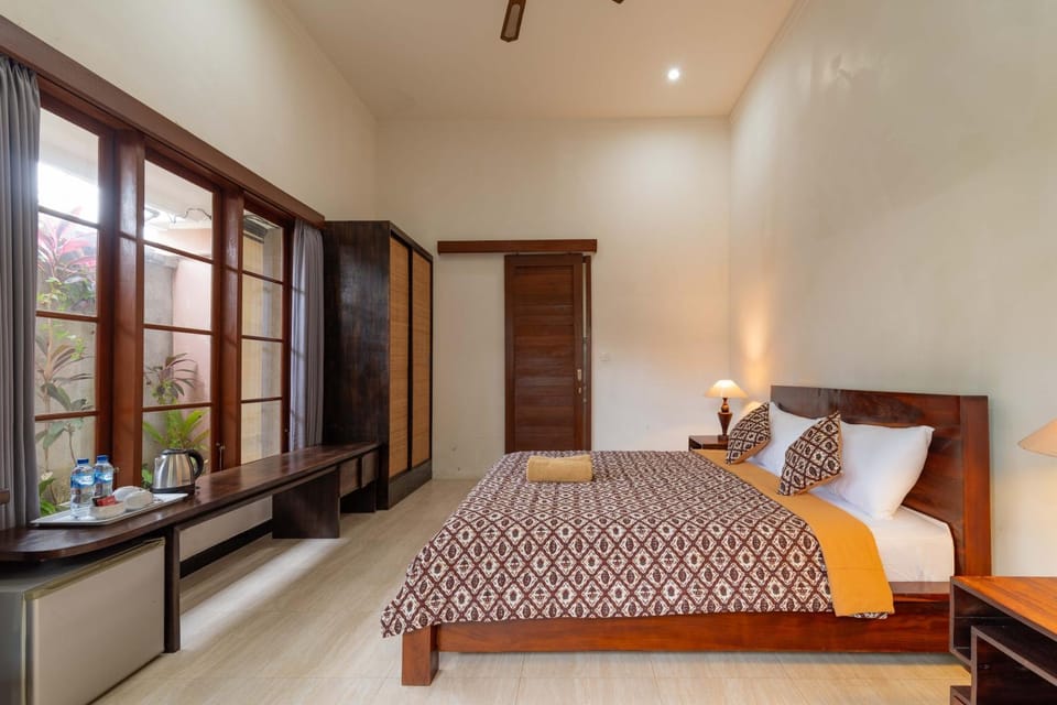 Dara Bali Guest House Bed and Breakfast in Ubud