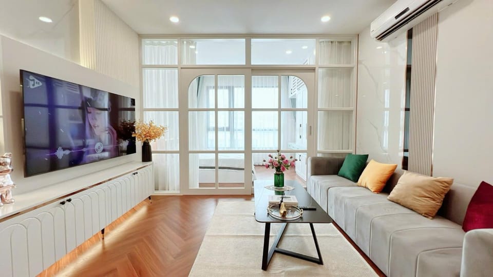 L'amie Homestay - Vinhomes Times City Apartment in Laos