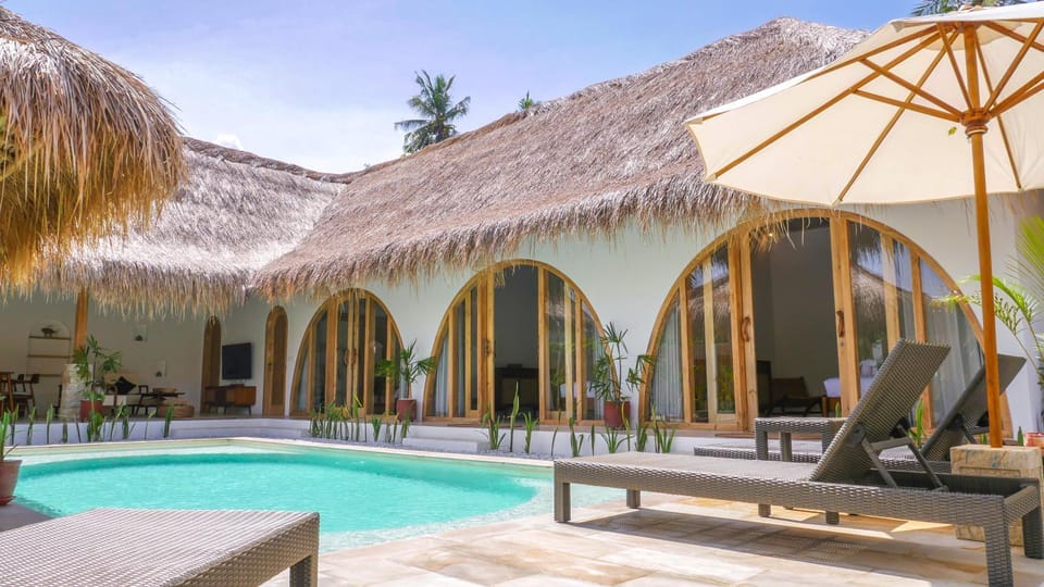 Patio, Pool view, Swimming pool