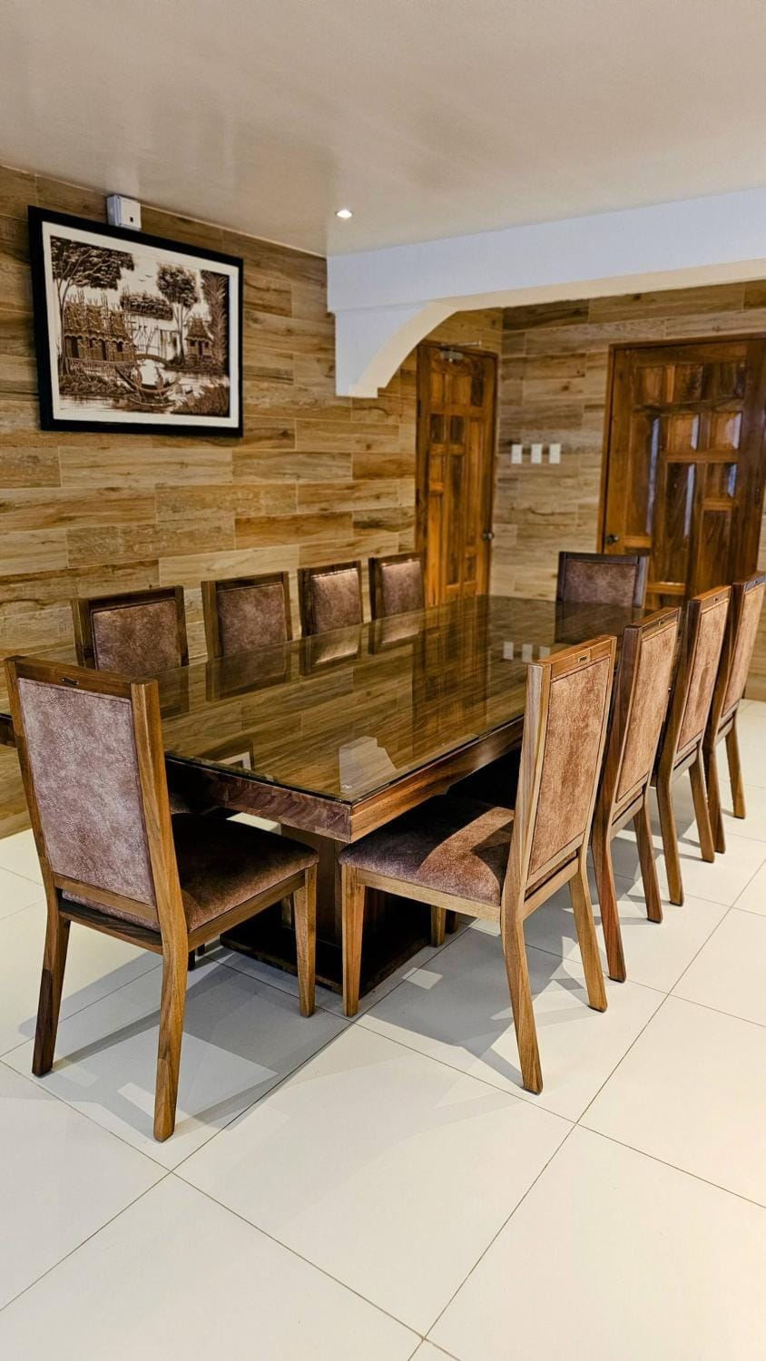 Decorative detail, Dining area