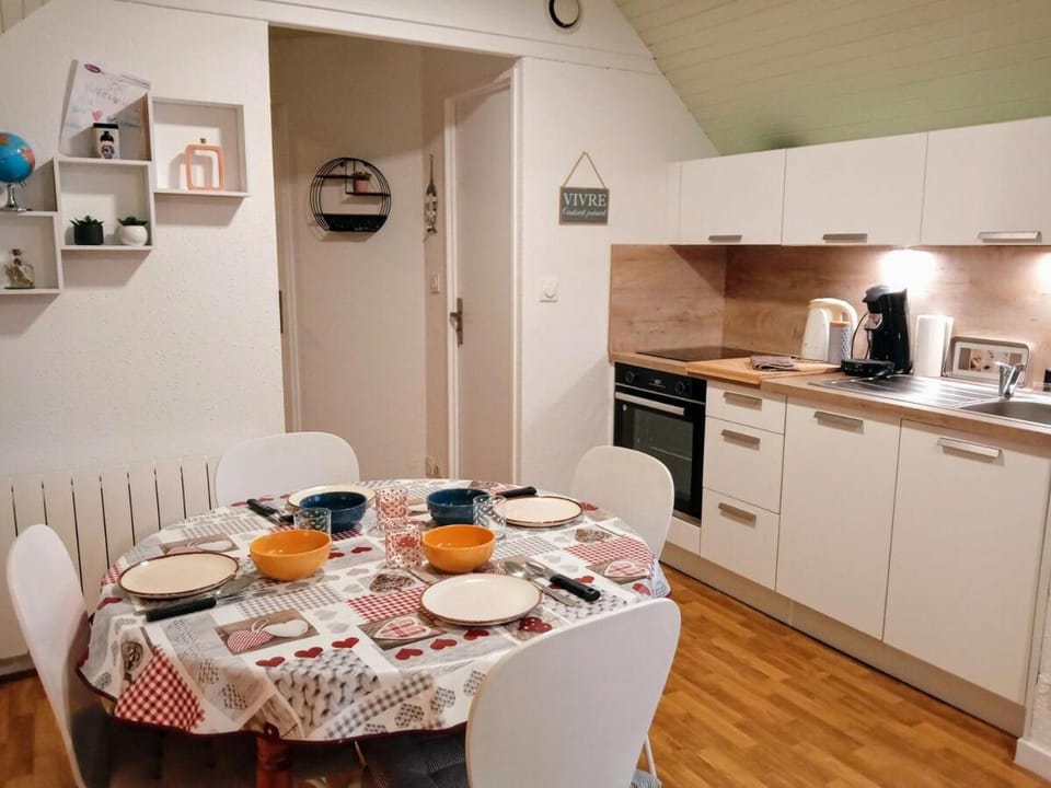 Sea Bird parking draps fournis piscine estivale Apartment in Arzon