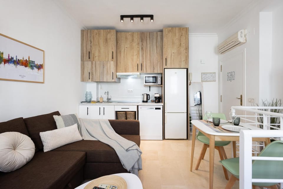Kitchen or kitchenette, Living room, Dining area, dishwasher, microwave