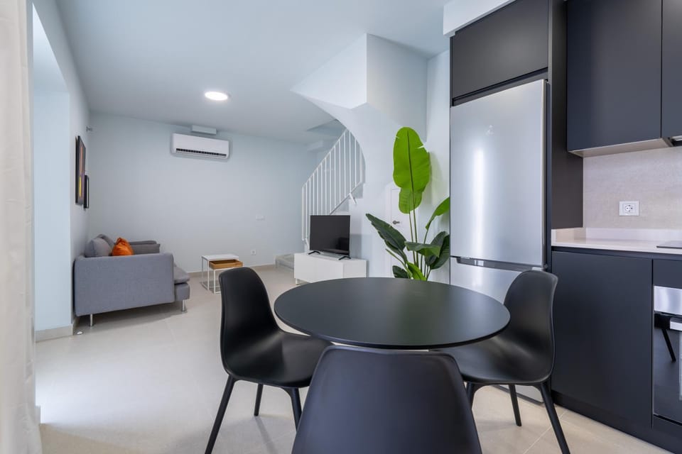 Kitchen or kitchenette, Living room, Dining area, air conditioner