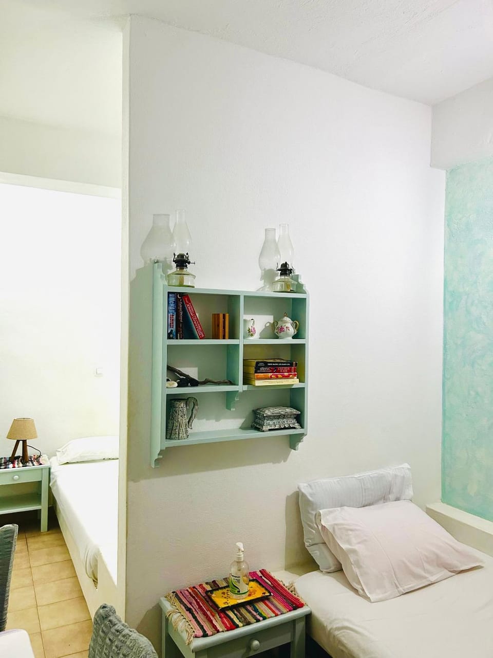 Bed, Living room, Bedroom