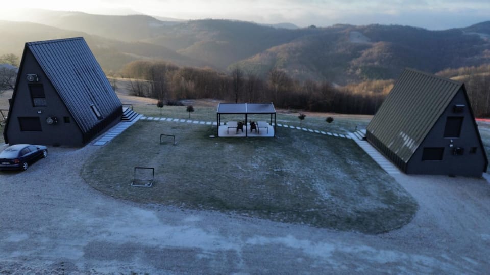 Air Cabin, Cabana tip A-frame in Șerani, Bihor Cabin in Cluj County