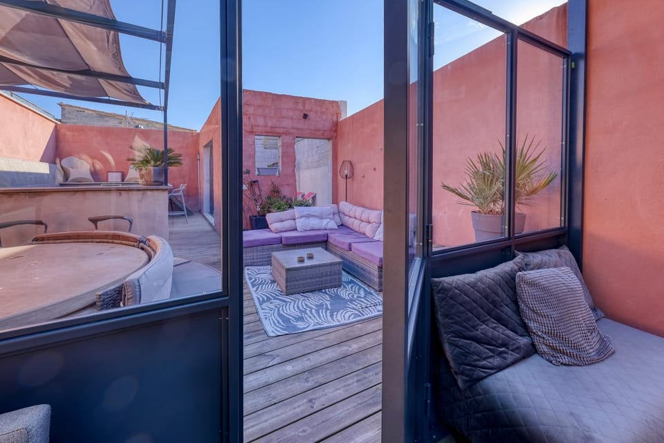 Patio, Hot Tub