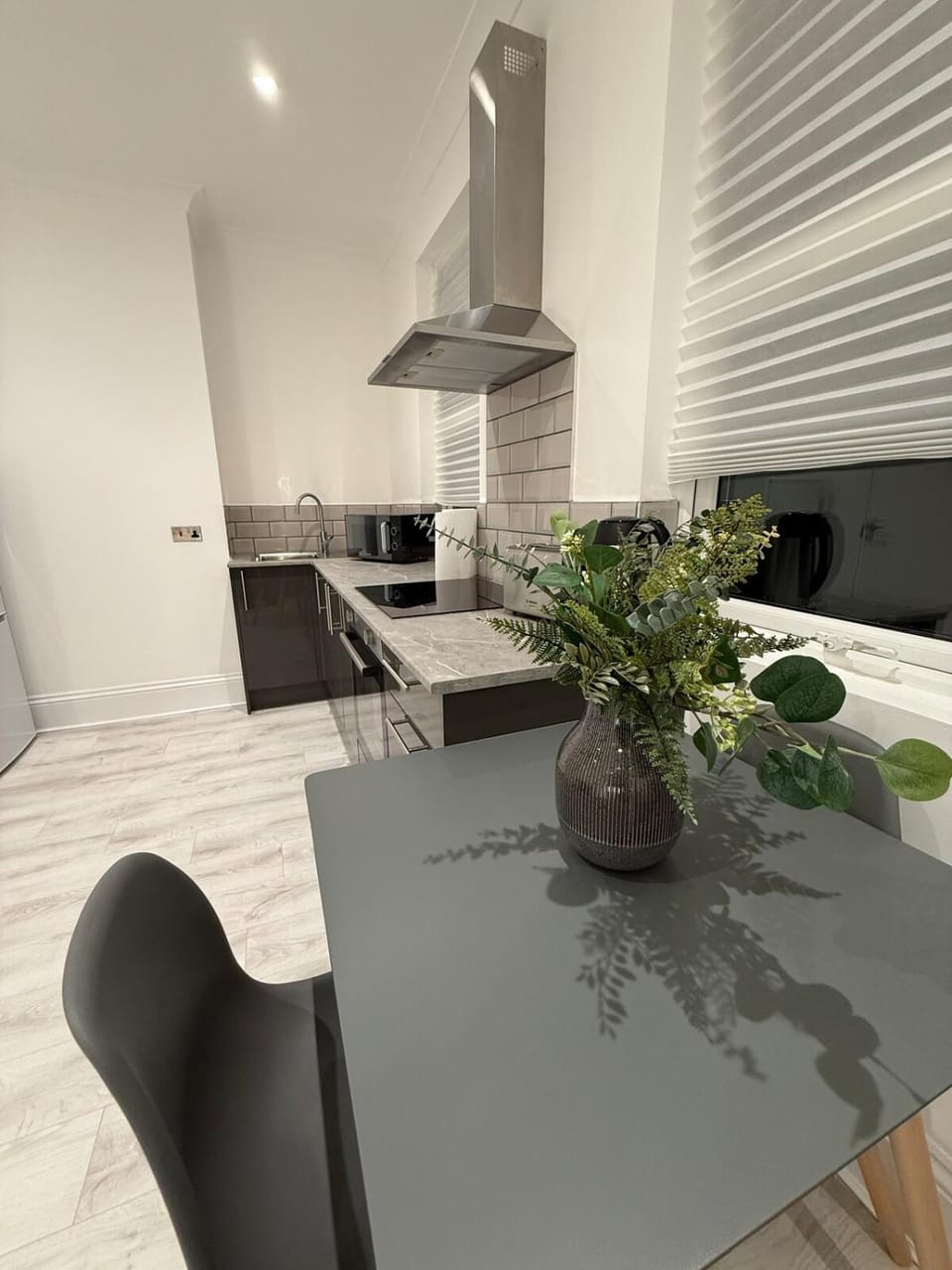 The Avenue Suite Apartment in London