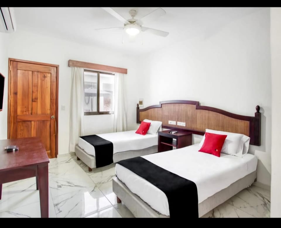 Hotel Yukon Hotel in Playa del Carmen