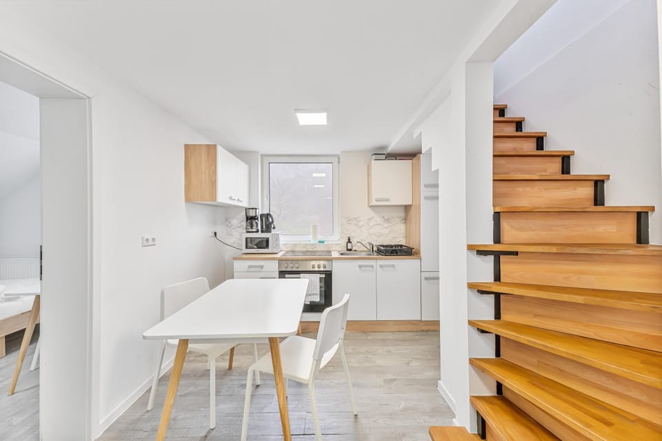Perfekt für Firmen und Gruppen - 1 Haus - 12 Wohnungen Apartment in Baden-Württemberg