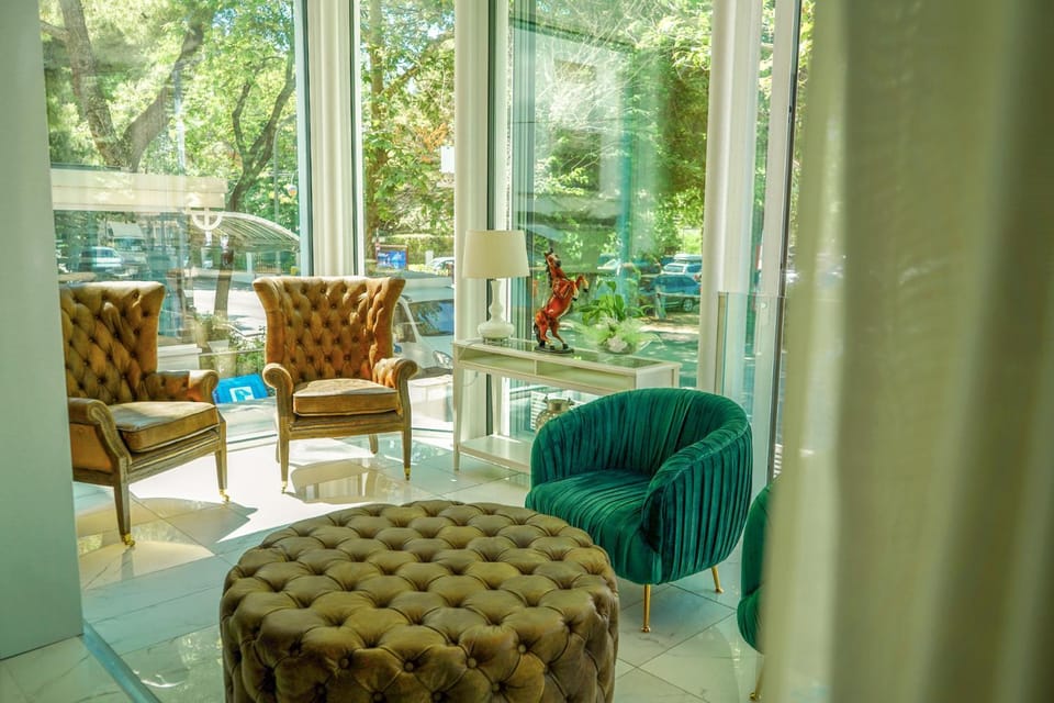 Lounge or bar