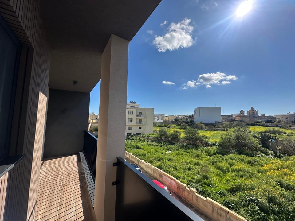 Natural landscape, View (from property/room), Balcony/Terrace