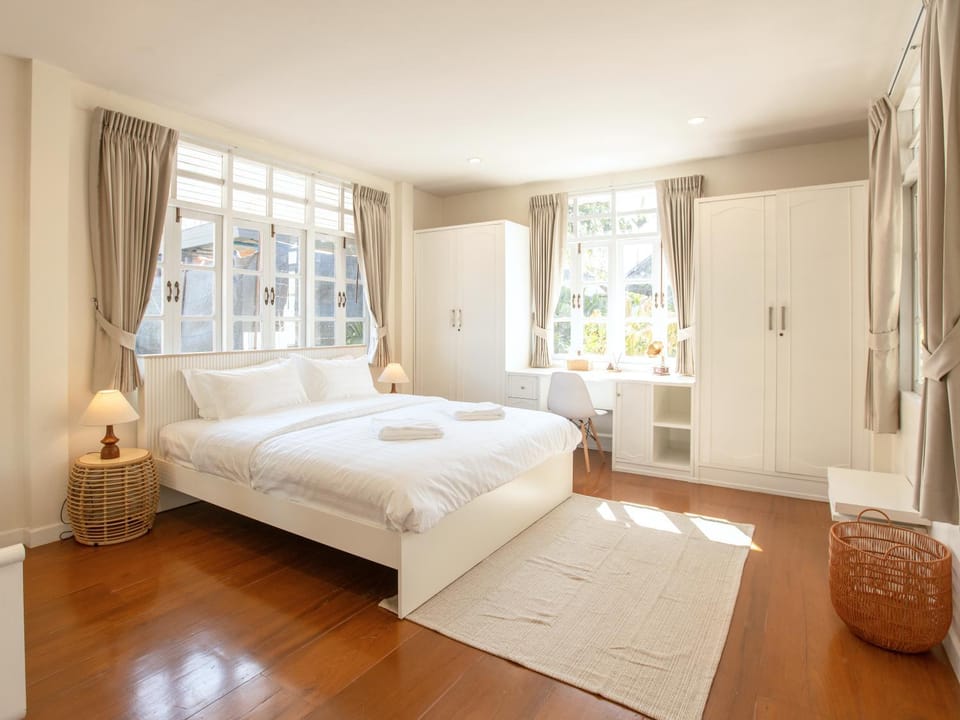 WooYo House Nimman Daily Service Villa in Chiang Mai