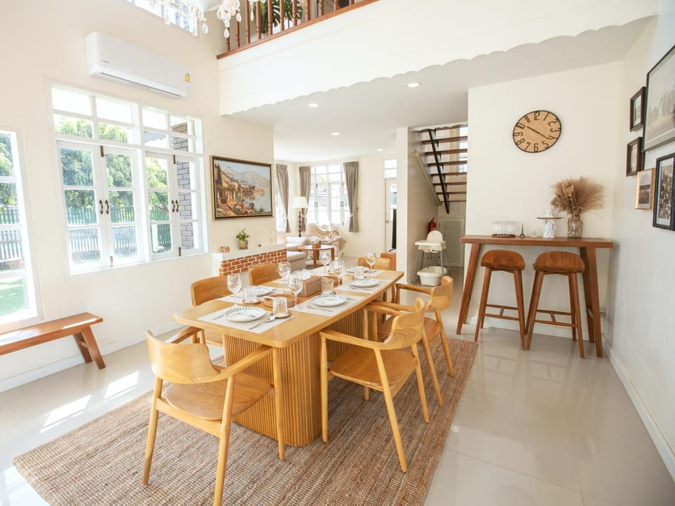 WooYo House Nimman Daily Service Villa in Chiang Mai