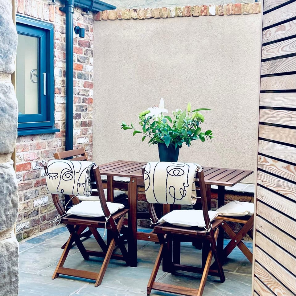 Patio, Balcony/Terrace