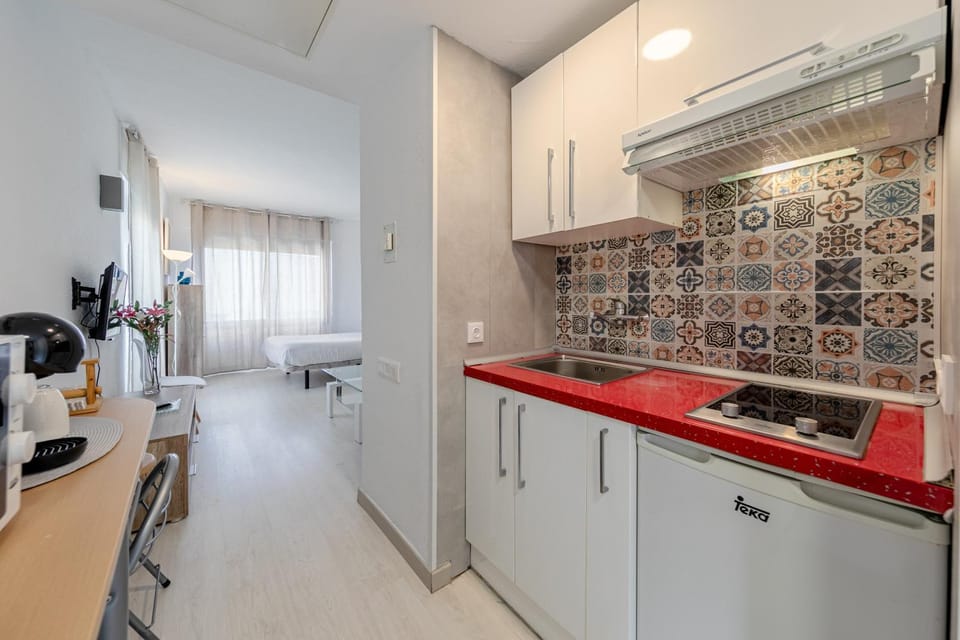 Kitchen or kitchenette, Living room