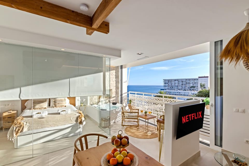 NATuRaL BEACH HOME Apartment in Torremolinos