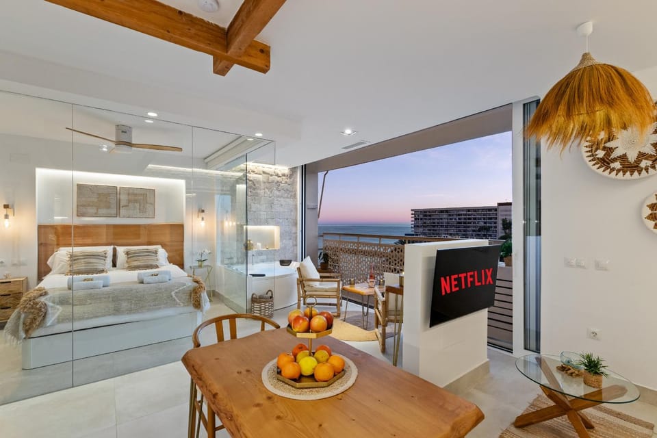 NATuRaL BEACH HOME Apartment in Torremolinos