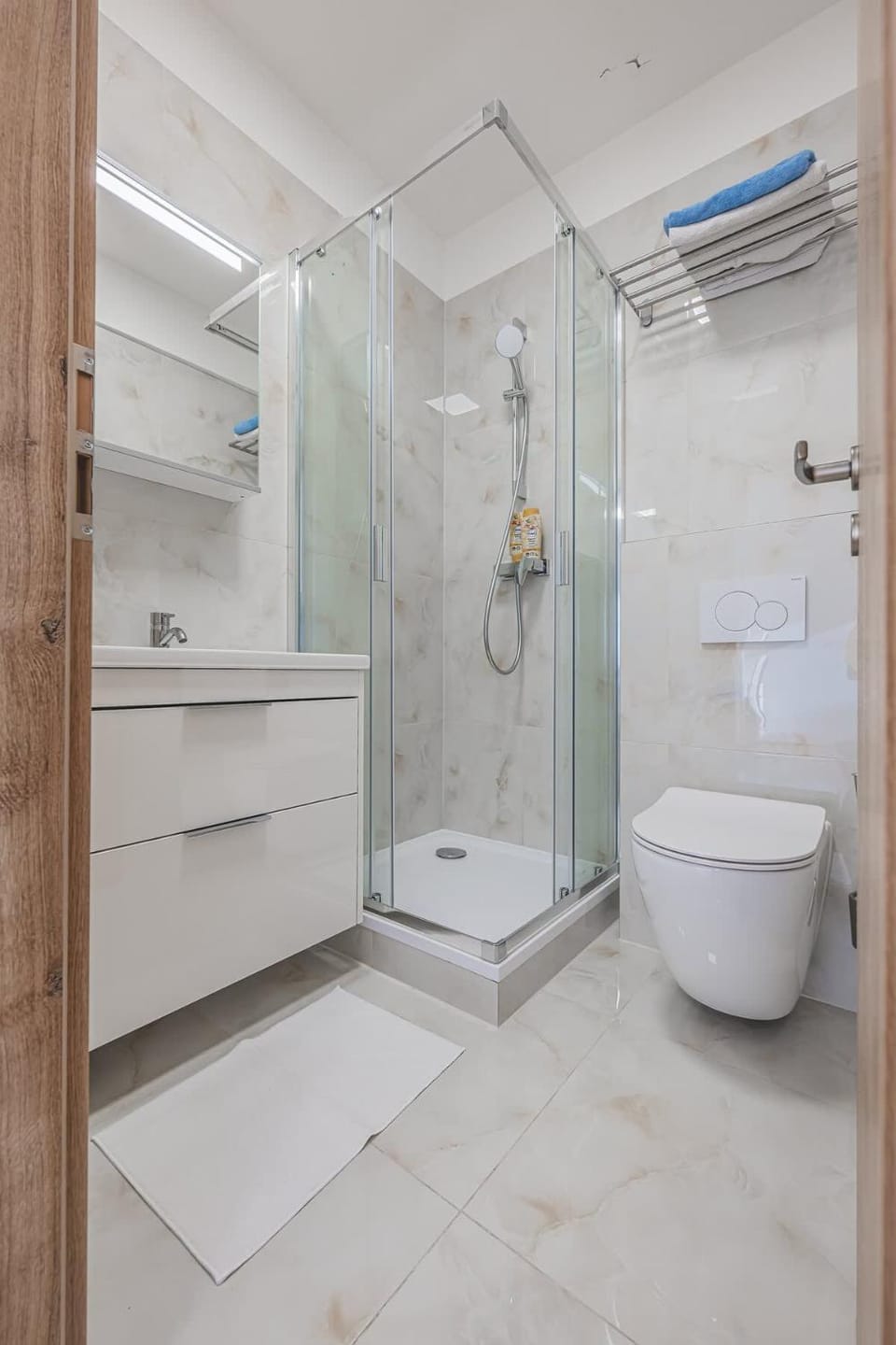 Flat Near Prague Castle Stylish & Prime Location 4 Apartment in Prague