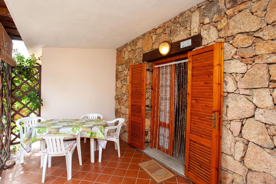 Patio, Day, View (from property/room), Balcony/Terrace, Dining area
