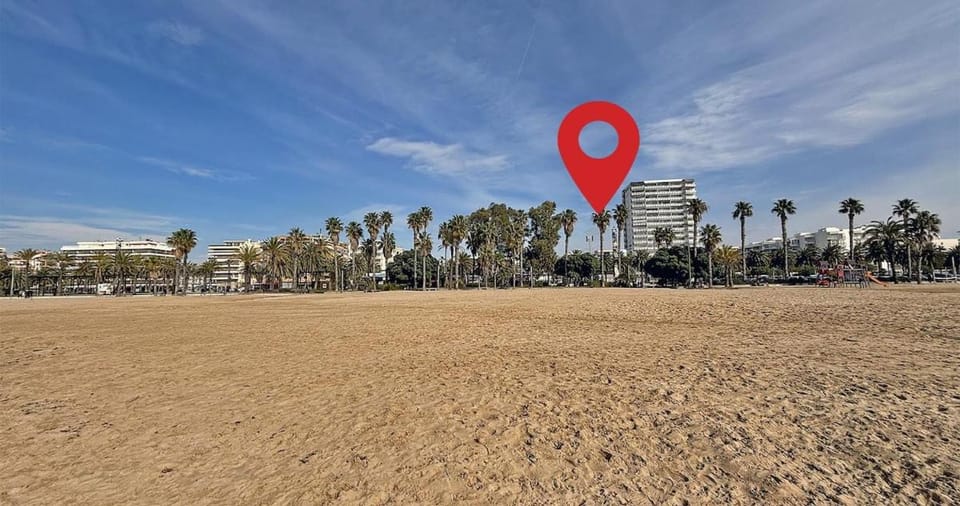 Moderno apartamento a 100m de la playa Llevant Apartment in Salou