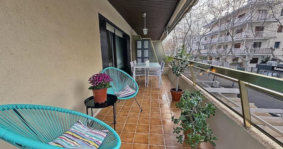 Moderno apartamento a 100m de la playa Llevant Apartment in Salou