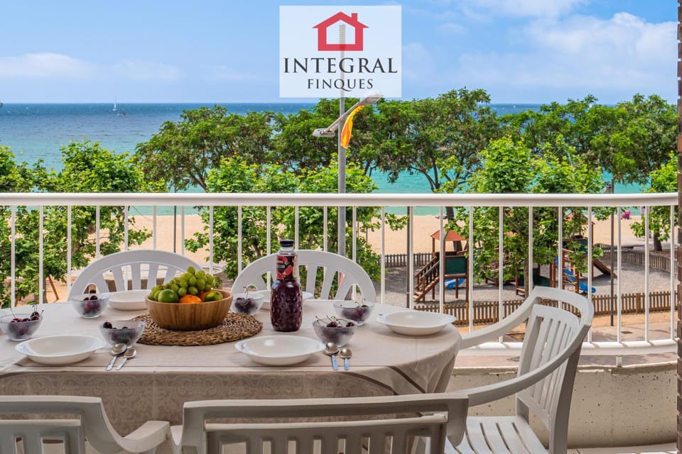 Summer, Balcony/Terrace, Beach