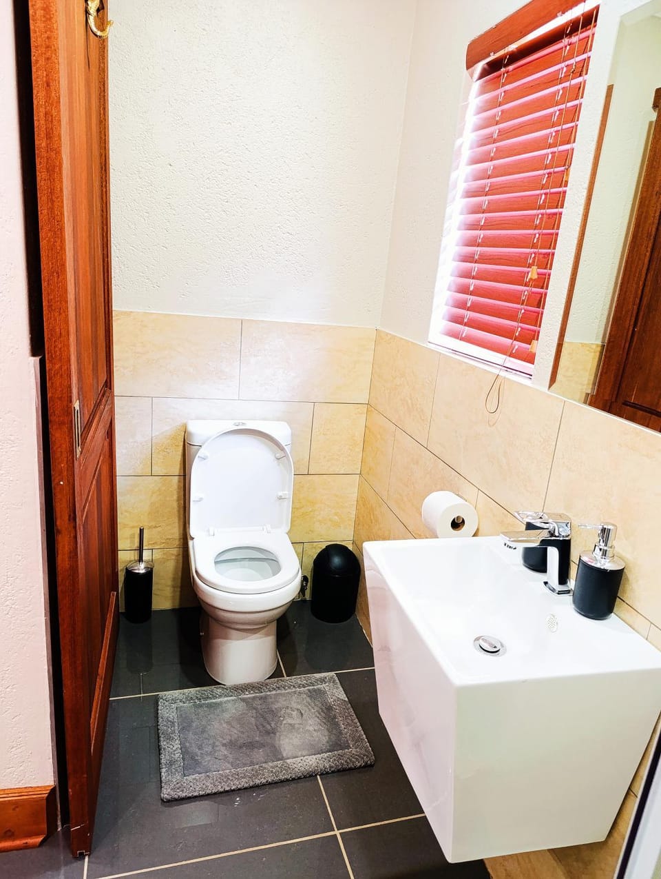 Elephant Villa Private Room Bed and Breakfast in South Africa