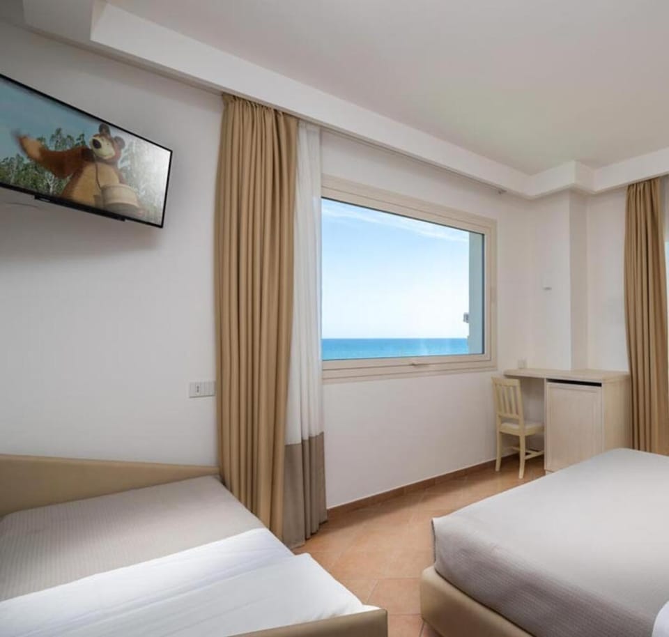 Bedroom, Sea view