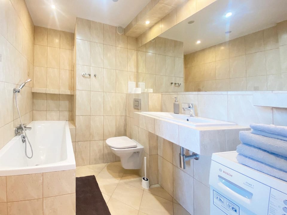 Toilet, Bathroom, Bath