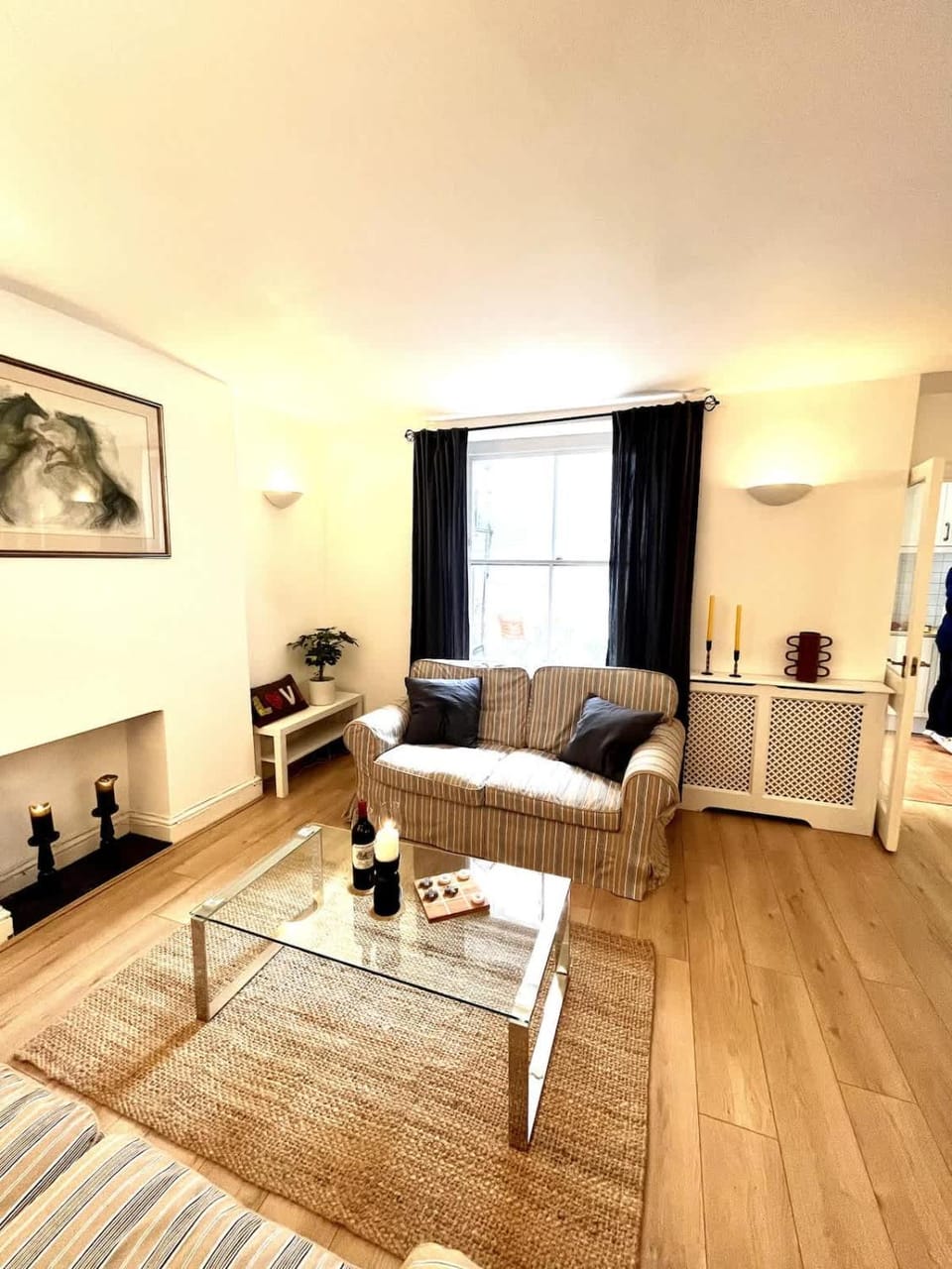 Notting Hill 1-Bed Apartment with Private Patio House in City of Westminster