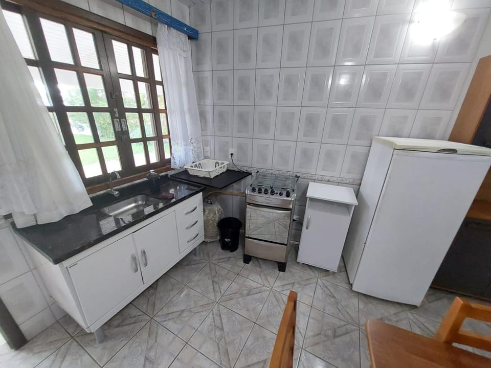 Kitchen or kitchenette, oven, stove