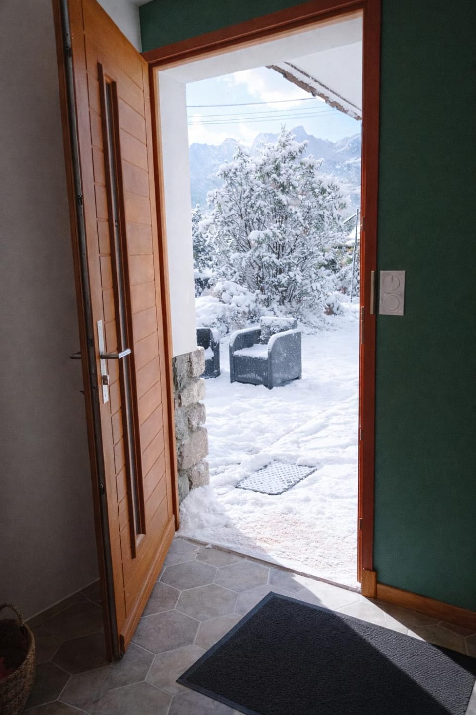 Skiing, Skiing, Hiking, Hiking, Cycling, Cycling