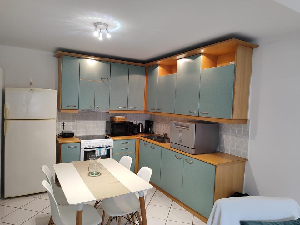 S & K GROUND FLAT in Vrilissia Apartment in Chalandri